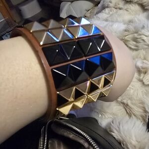 Tory Burch Black and Gold Pyramid-Stud Leather Cuff Bracelet